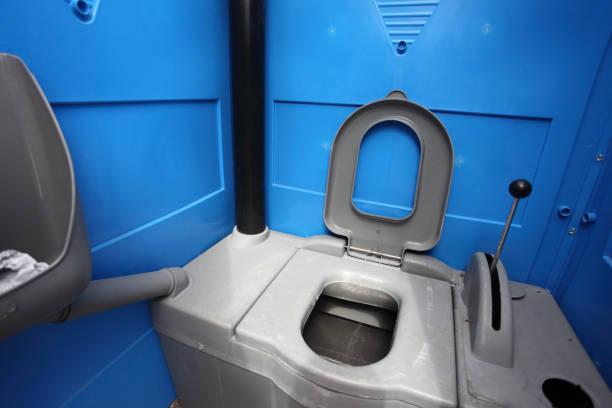 Best Porta potty delivery and setup  in Lenox, IA
